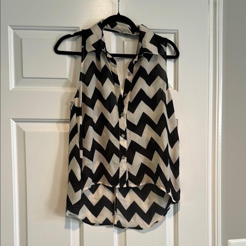 Blue Rain Black and White Sleeveless Blouse